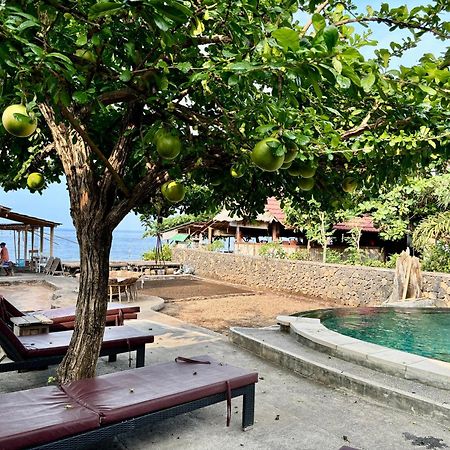Classic Beach Villas Amed  Exterior photo