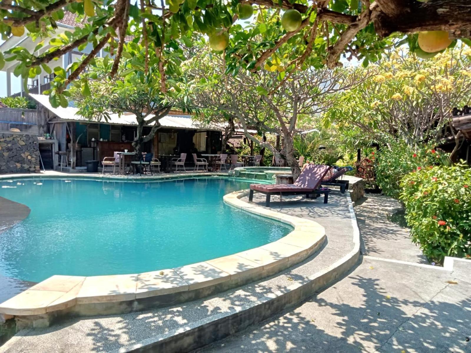 Classic Beach Villas Amed  Exterior photo